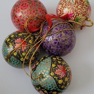 Floral Design Handcrafted Papier-mâché Christmas Tree Ornaments.